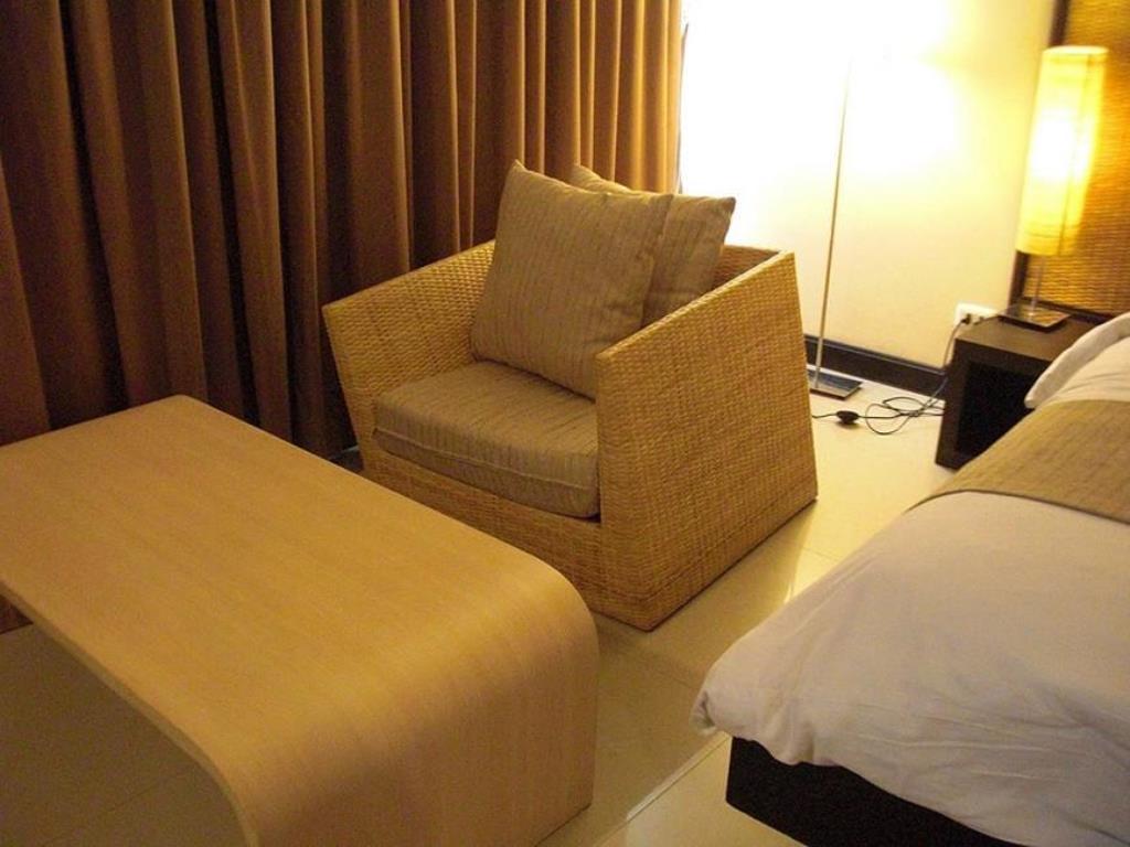 Swutel Hotel Bangkok Luaran gambar